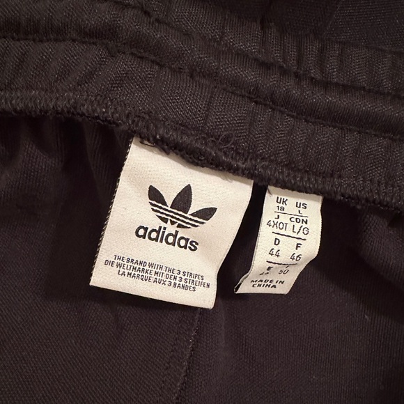 Adidas black and white tie bottom three stripe women’s black joggers size Large - Picture 5 of 7